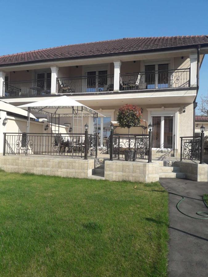 Apartments Exclusive Belgrade Exterior photo